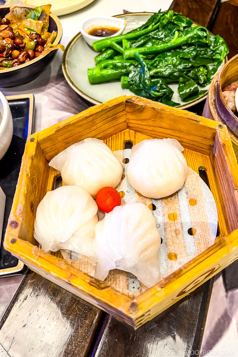 shrimp dumpling inside a dim sum tray