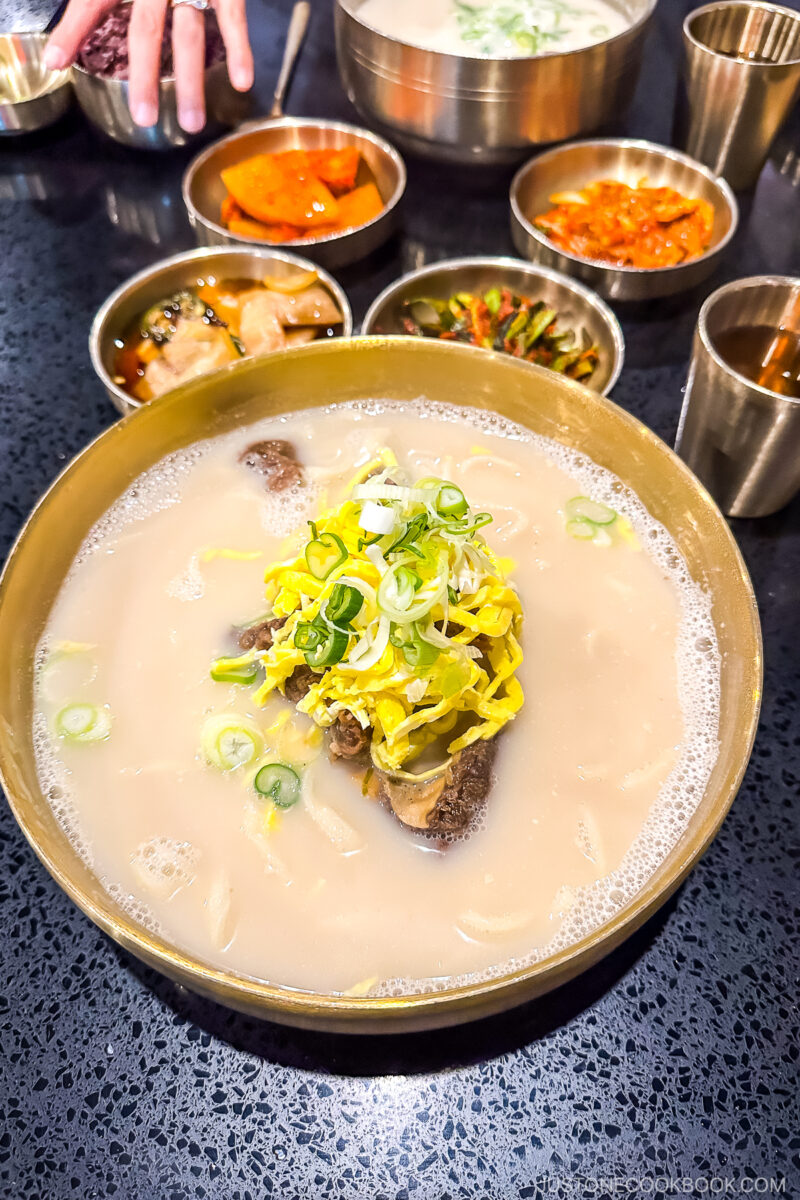 Korean beef bone soup