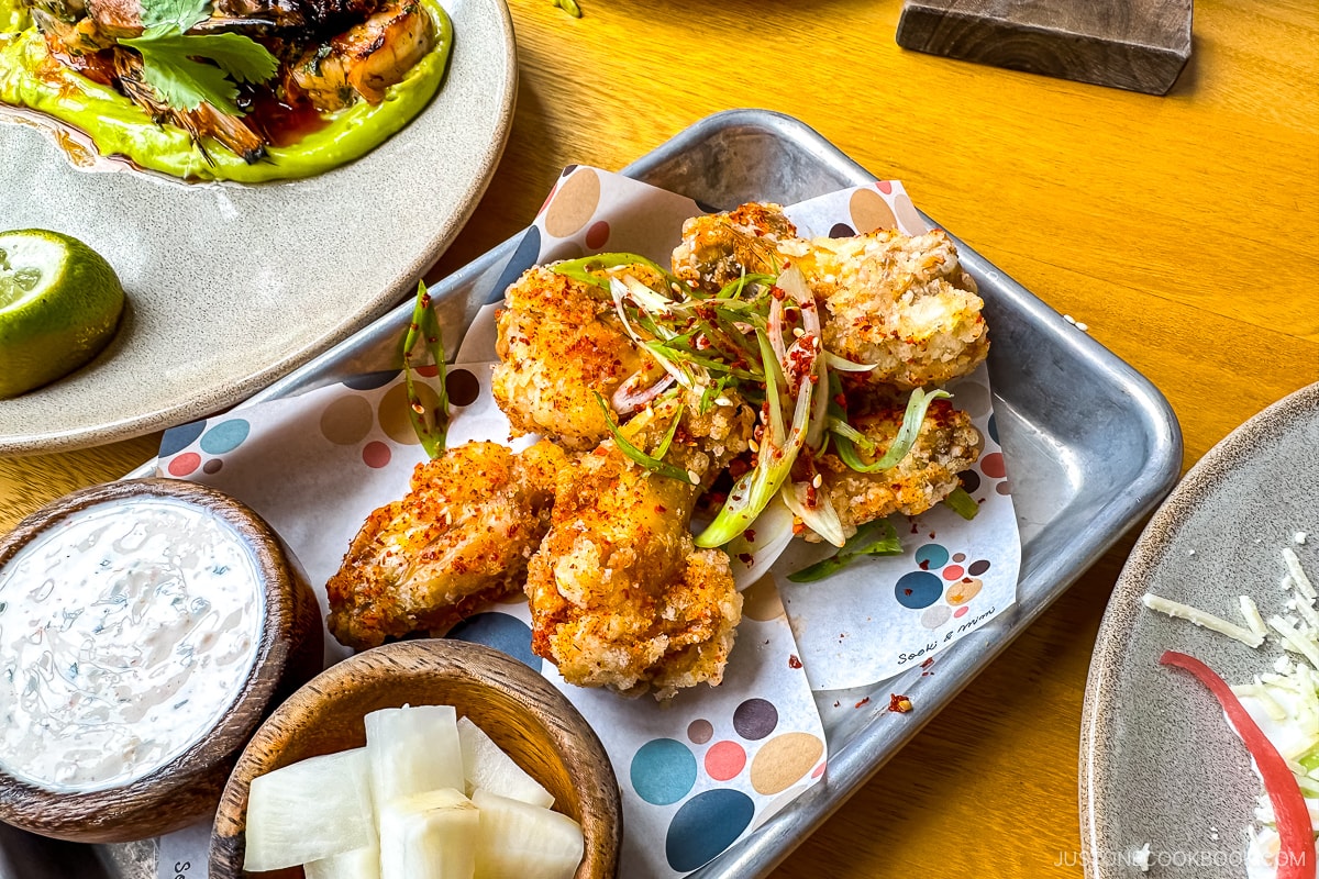 korean fried chicken wings