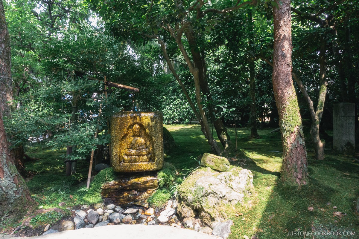 a stone statue at Myoryu-ji Temple Ninja Dera in Kanazawa