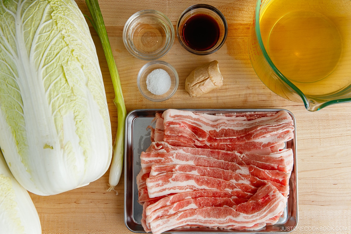 Mille-Feuille Nabe Ingredients