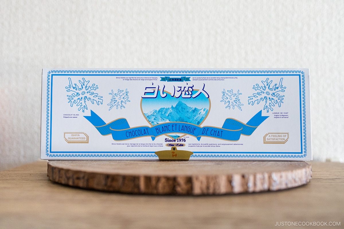 Shiroi Koibito packaging