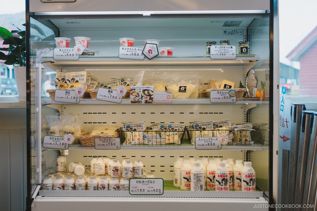 Display selling cheese and yoghurt