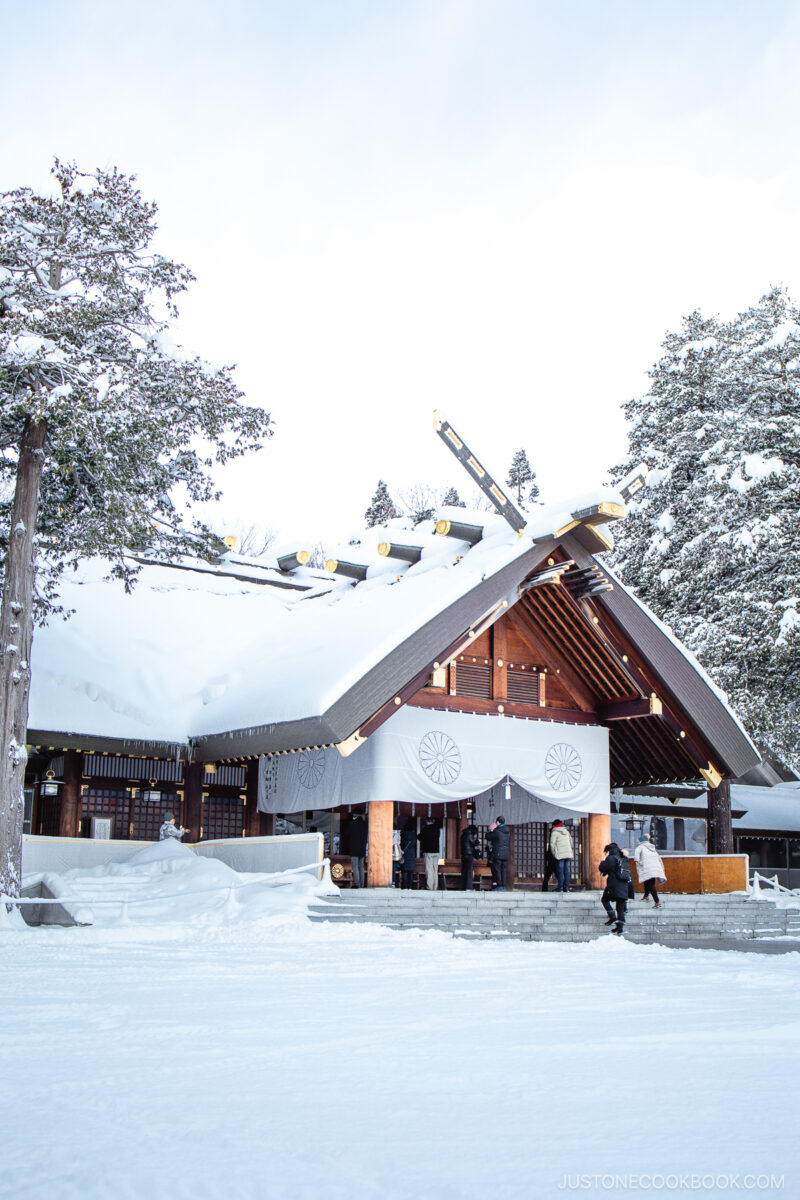 Hokkaido Jingu main shrine in the snow