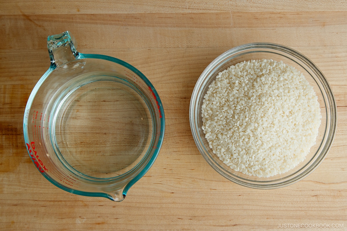 How to Cook Japanese Rice on the Stove Ingredients