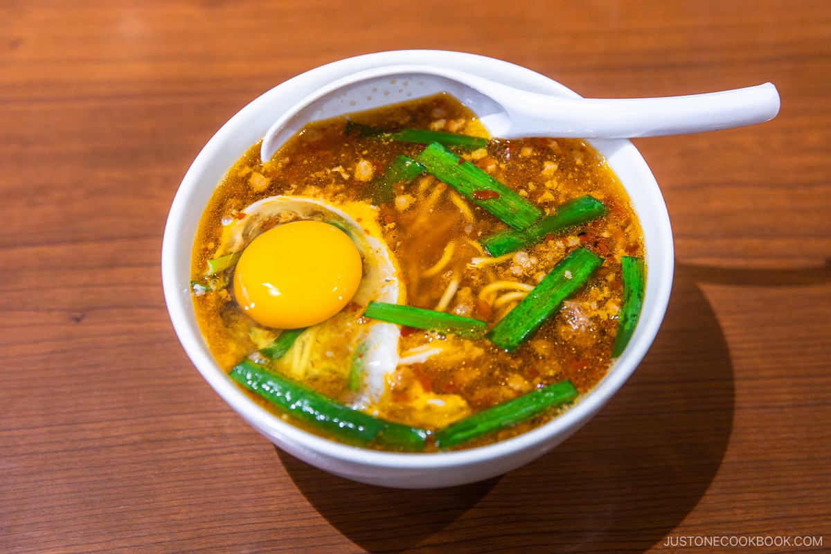 Taiwan ramen with green onions and raw egg