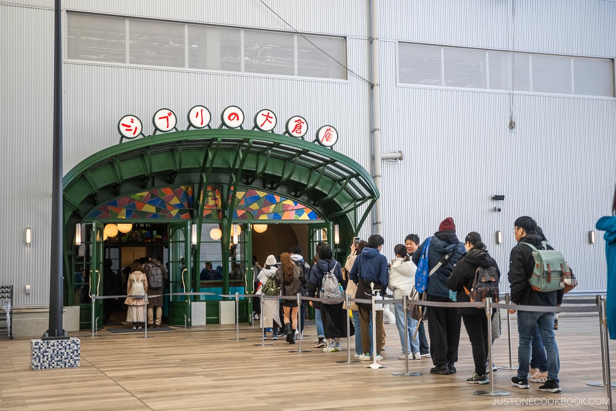 People lining up to enter Studio Ghibli Grand Warehouse