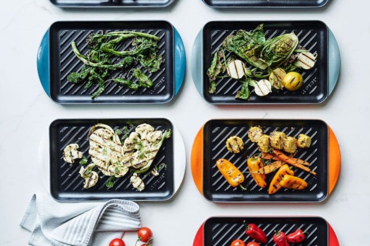 Le Creuset Enameled Cast Iron Skinny Grill