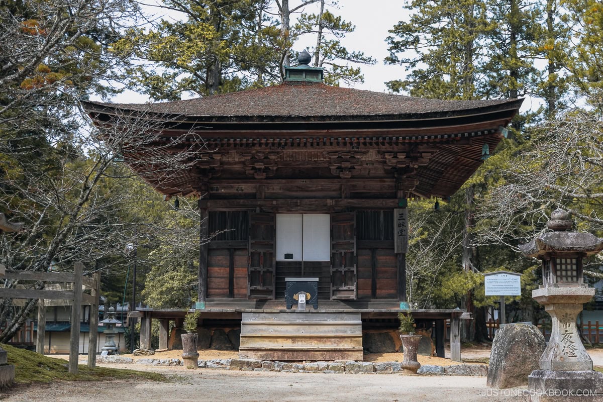 Wooden temple building