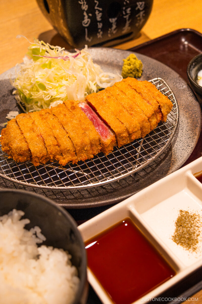 Gyukatsu set meal