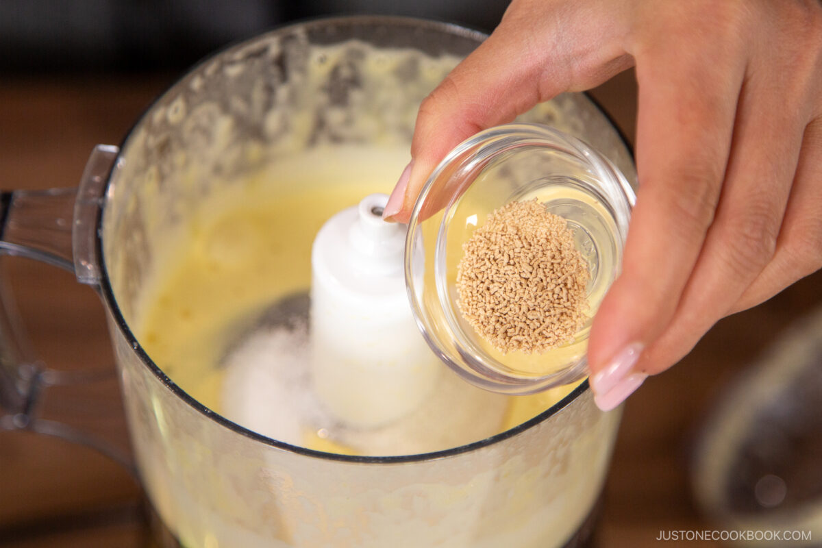 Add the kosher salt, sugar, and dashi powder and give everything a whirl again.