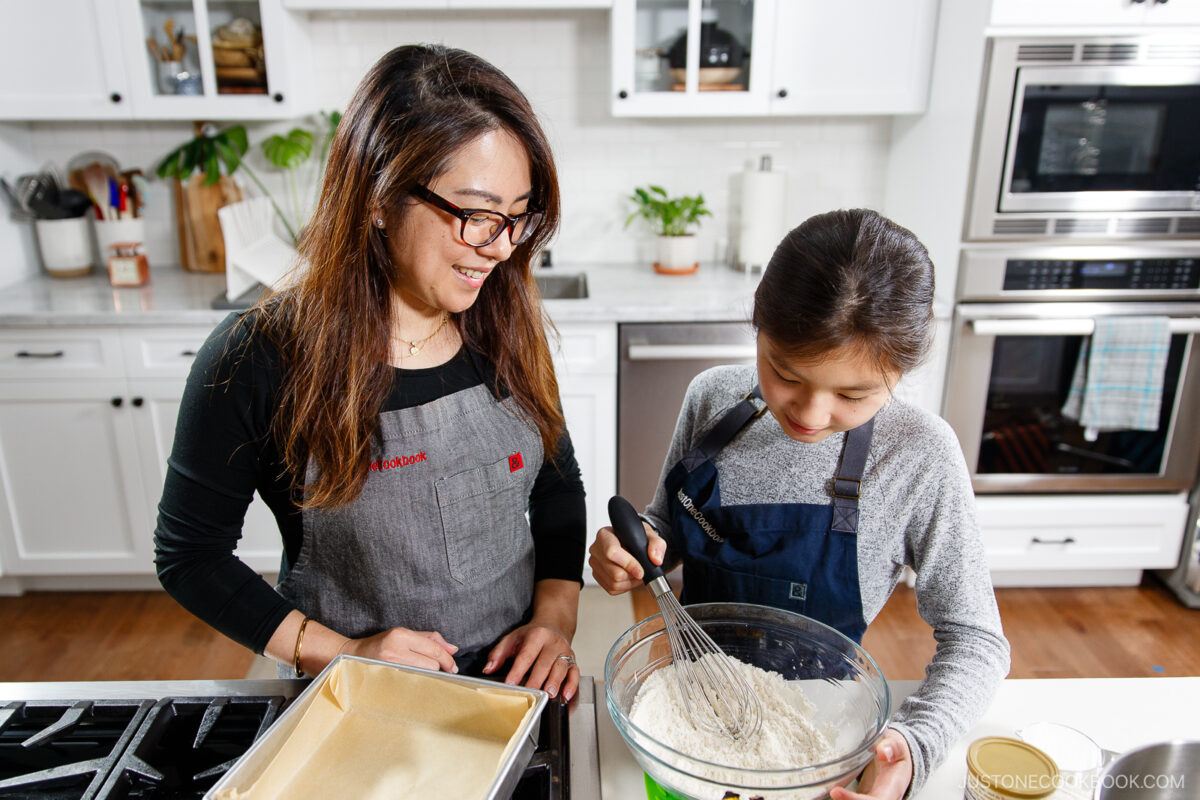 Nami in the kitchen