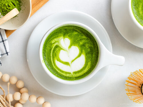 マチャ抹茶 Matcha Green Tea & Spirulina Super Dark™ Chocolate Bar | Vosges